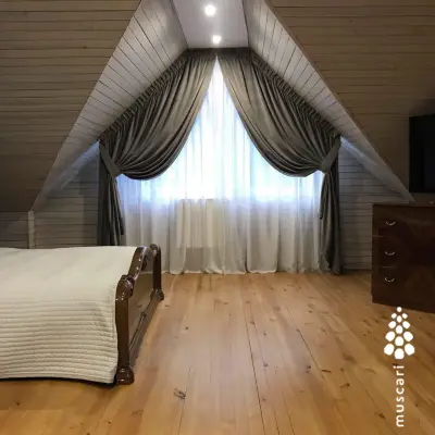 Шторы для скошенных мансардных окон — шторы на мансардное окно со скосом