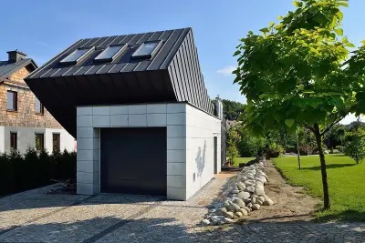 Projekty domów — гараж в стиле барнхаус